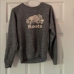 roots crew neck